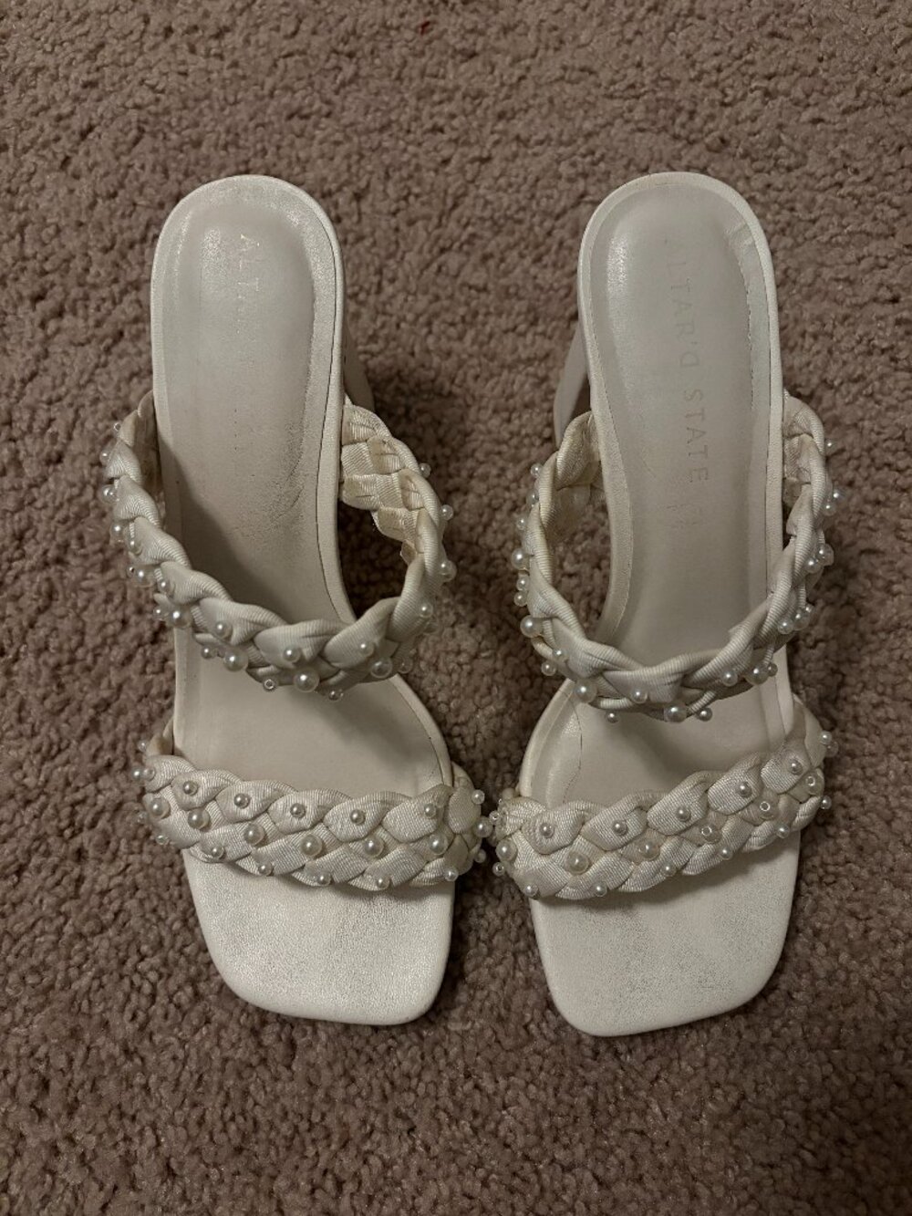 Alter'd State White Pearl Strappy Heels 4ish Inches Wedding Prom Evening Size 85